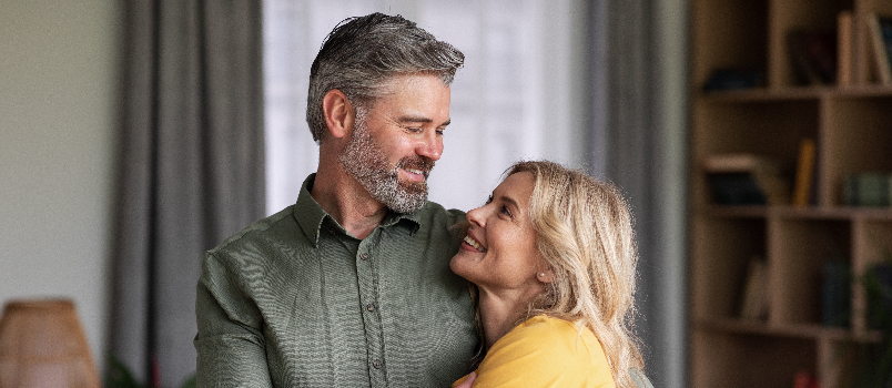 7 señales de la crisis de la mediana edad y cómo pueden afectar las relaciones