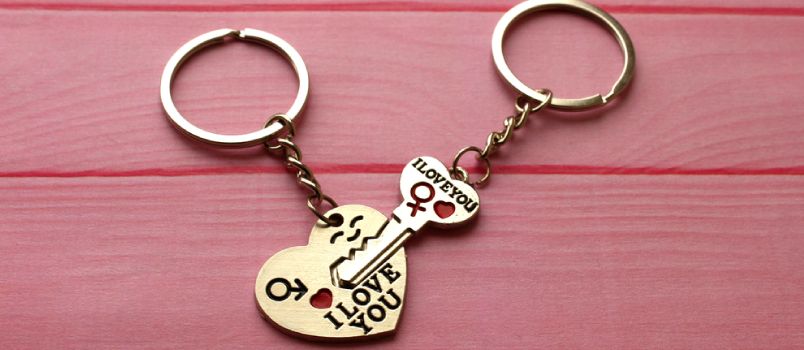 Locket full of love keychain Locket full of love keychain