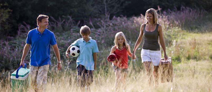 Childbirth can be a strong relationship adhesive that strengthens the bond Childbirth can be a strong relationship adhesive that strengthens the bond