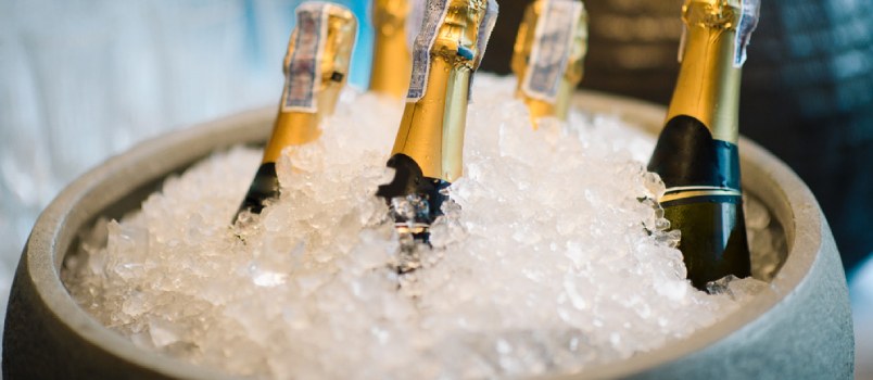 Wooden wine cooler Wooden wine cooler