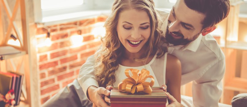 30 Long-Distance Relationship Gifts Ideas