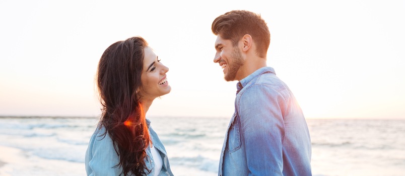 People fall in love with those who make them feel good about themselves People fall in love with those who make them feel good about themselves