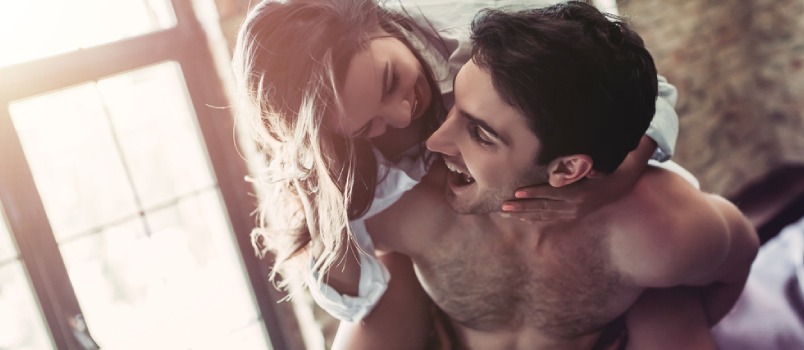 The intensity of vacation sex is high The intensity of vacation sex is high