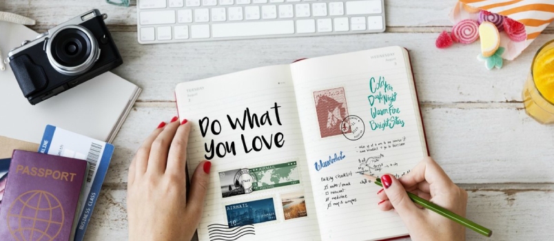 Pretty journal with quotes and text