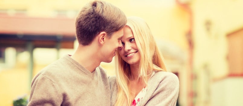 6 Signs of Physical Attraction and Why It Is so Important in a Relationship