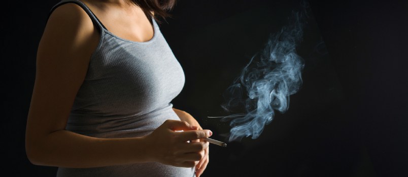 Smoking and pregnancy Smoking and pregnancy