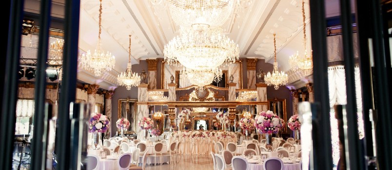 How far are the nearest hotels and how much are cabs? How far are the nearest hotels and how much are cabs?