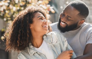 How to Connect Emotionally With a Man: 10 Meaningful Ways