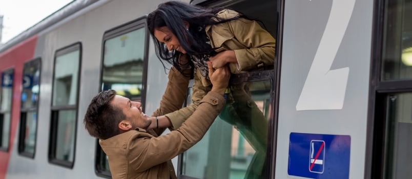 The beginning of our long-distance relationship Parr On Arrival Or Verabschiedeung On A Platform At A Station