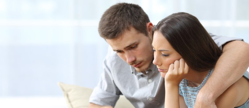 sad man and woman