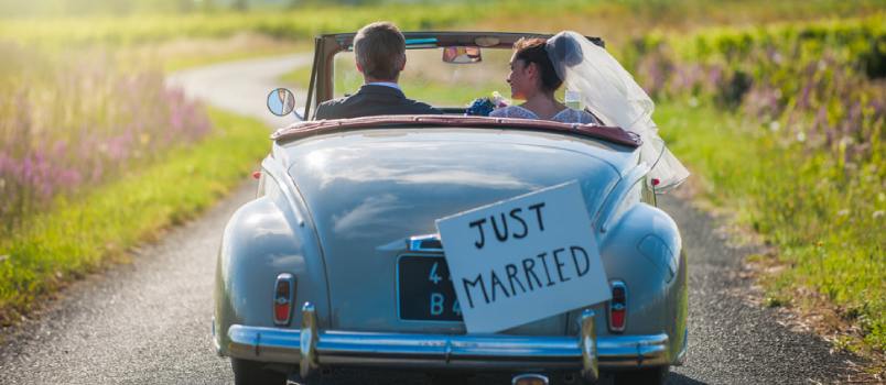 8 Kickass Romantic Ideas to Make Honeymoon Special