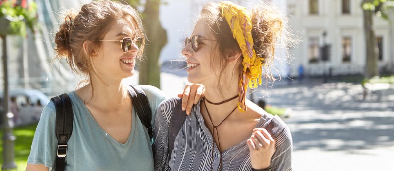 7 Heartwarming Ways to Maintain Friendship in a Relationship