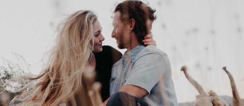 Young Handsome Loving Men And Women Enjoying Day Outdoor Loving Concept