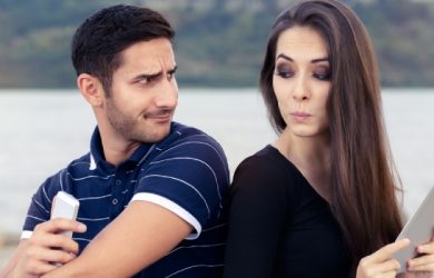 10 Signs of a Possessive Husband