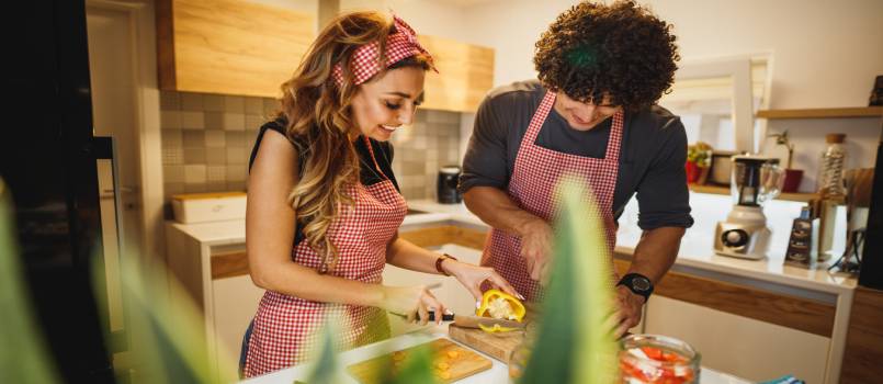 Couple preparing for dinner