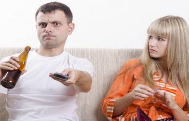 13 Things That Happen When a Woman Loses Interest in Her Husband