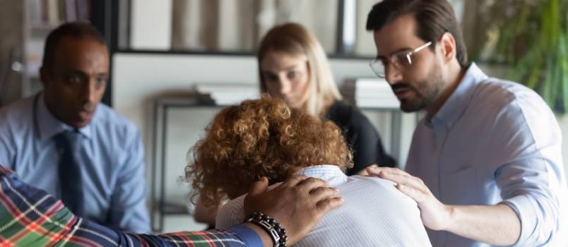 Supportive multiracial employee