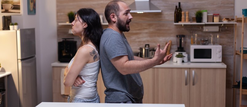 Husband and wife having conflicts