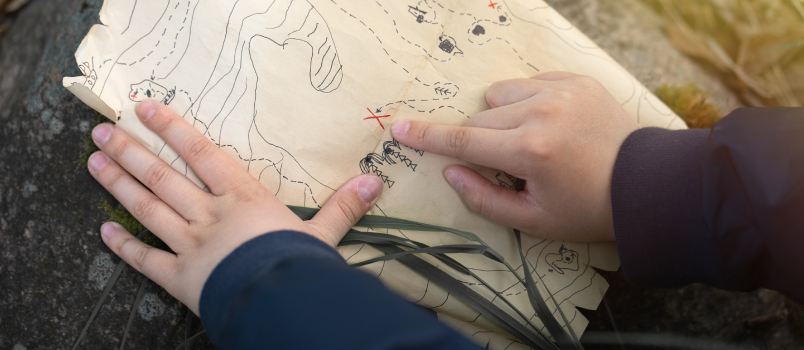 Treasure hunt game