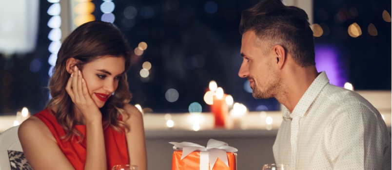 Couple on a dinner date