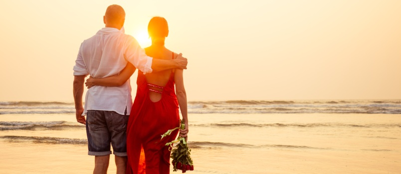 Male making proposal;