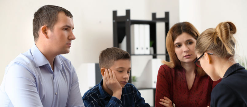 Divorced parents visiting child lawyer