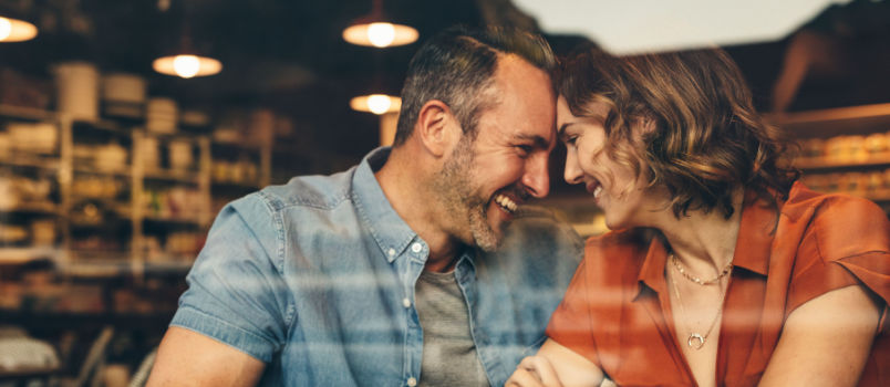 Couple on a date in coffee shop