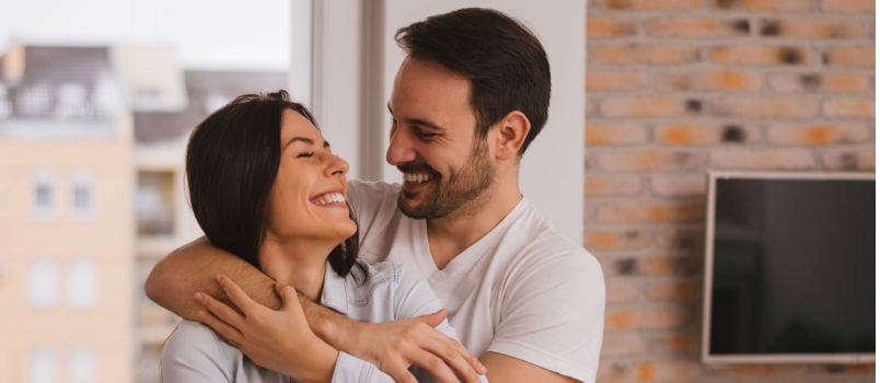 5 Ideas to Build Non-sexual Intimacy and Feel Close