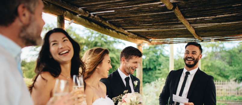 best man giving speech newlywed couple