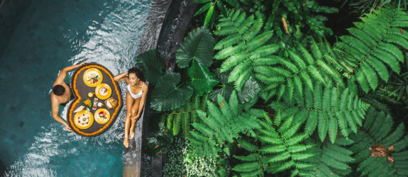 Happy eating on floating boat