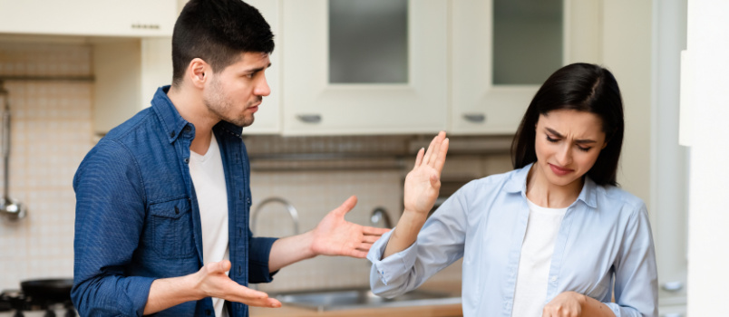 Couple having conflicts