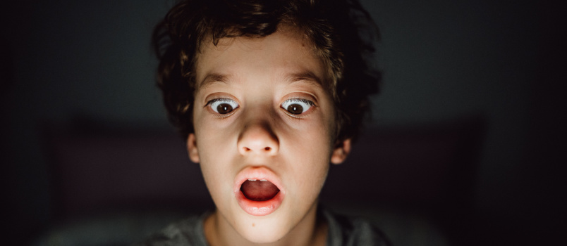 Kid scared watching online content