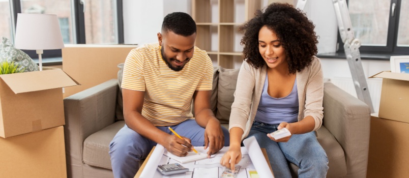 Couple moving to new house