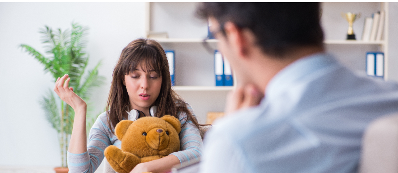 Woman seeking help from the expert