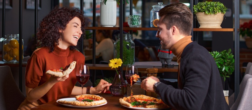 Couple on a romantic pizza date