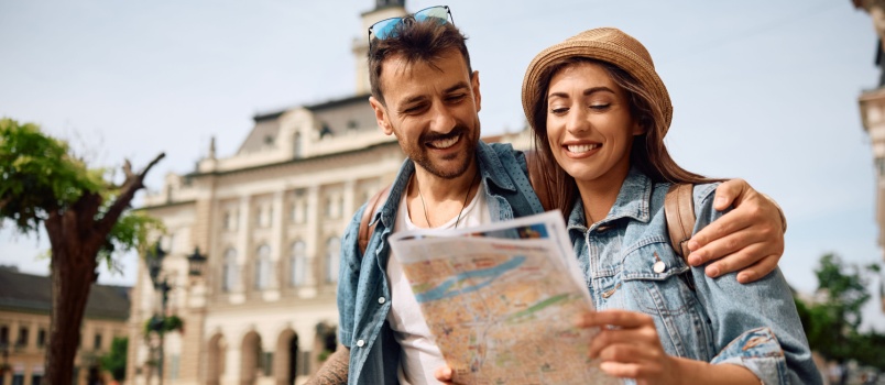 Young couple enjoying travelling