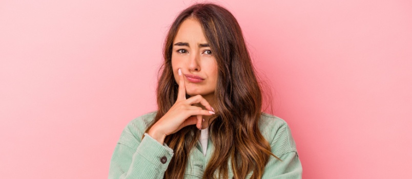 Isolate woman looking