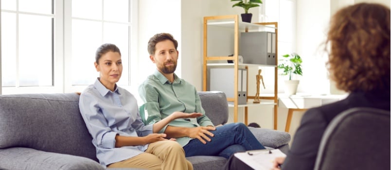 Young couple taking therapy session