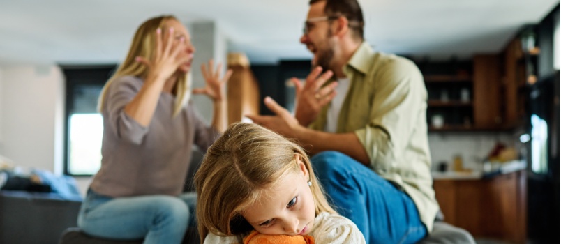 Parents having fight Infront of kid