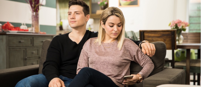 Woman cheating on man