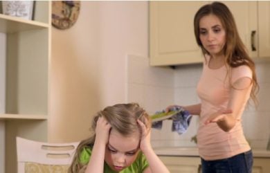 7 Reasons Kids of Helicopter Moms Rebel Later: The Good & Bad