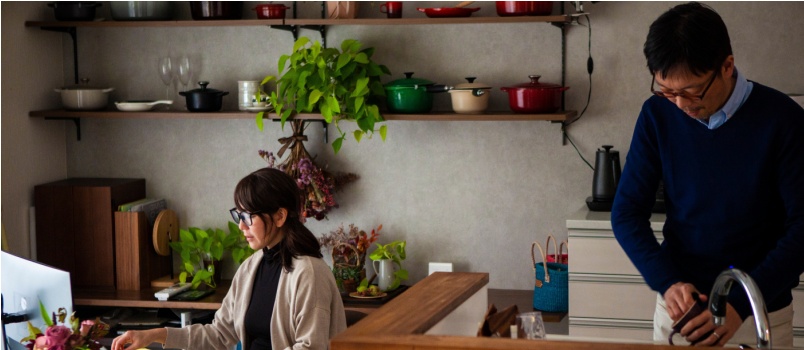 Wife is working while husband is doing household works