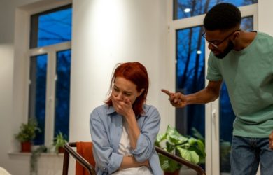 Stockholm Syndrome vs. Trauma Bonding​: 7 Key Differences