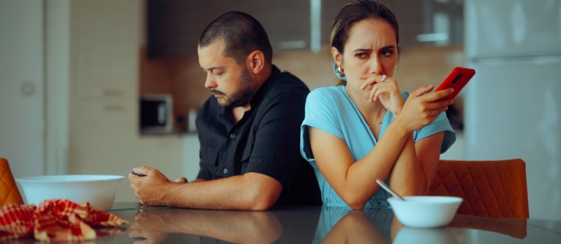 How to Deal With Impostor Syndrome: 11 Ways