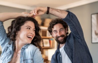 Gemini Man and Leo Woman Compatibility: Love & Truths