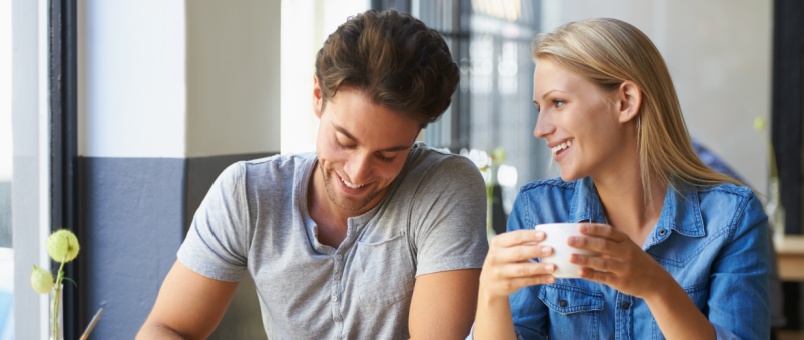 Couple havinf coffee in cafe 