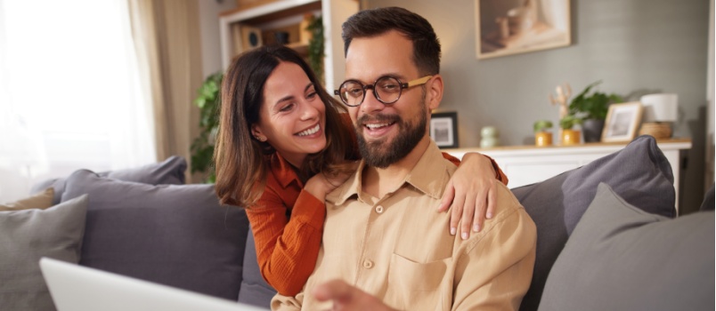 pareja disfrutando del tiempo juntos