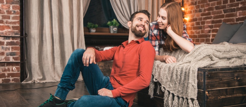pareja disfrutando de su tiempo