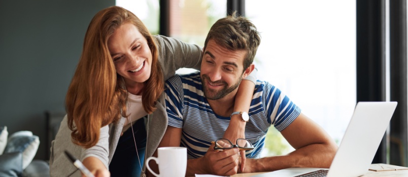 Couple doing accounting together 