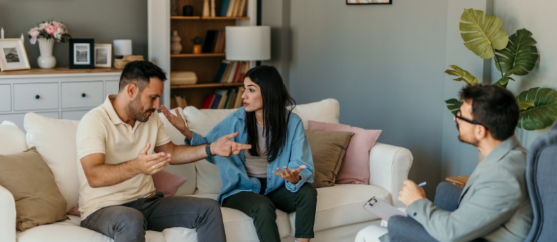 Couple having argument infront of therapist